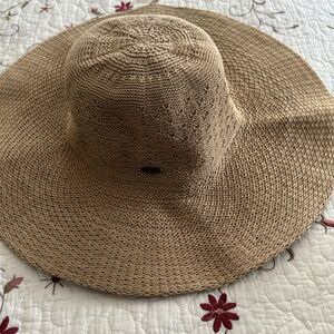 Coolibar Women’s Wide Brim Floppy Sun Hat – Like New